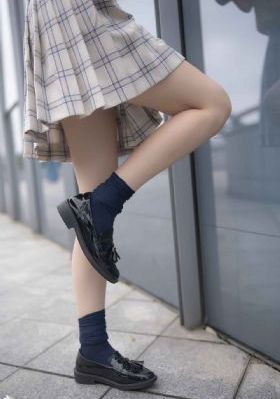 艾曼纽在线_1080P影视在线观看